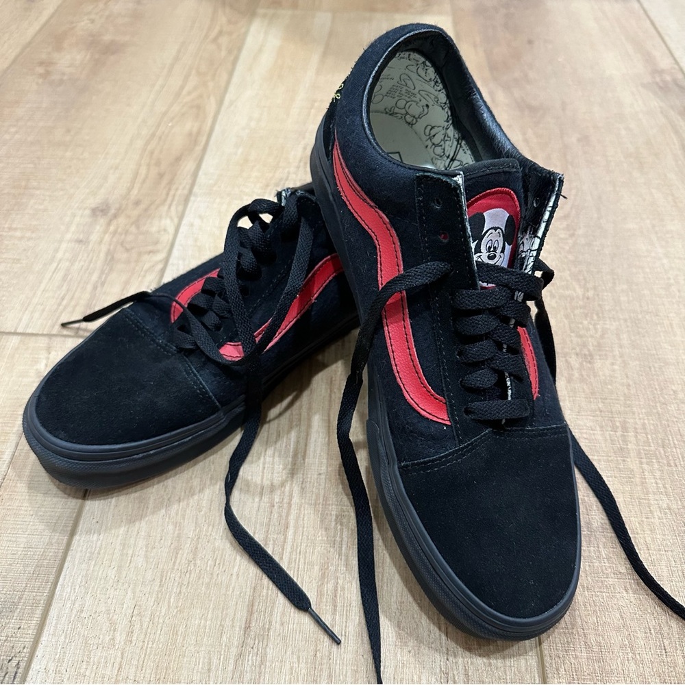 Vans Old Skool Disney Mickey Mouse Club